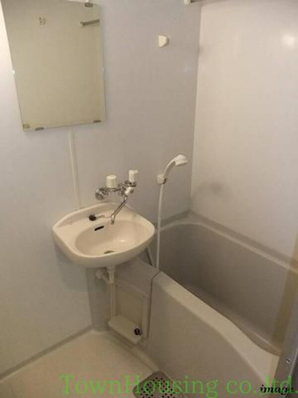 バス／シャワールーム等(浴室乾燥機付バス)