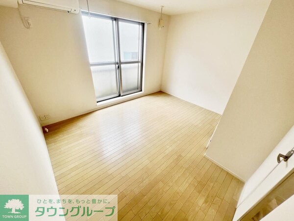 寝室(※別部屋参考写真)