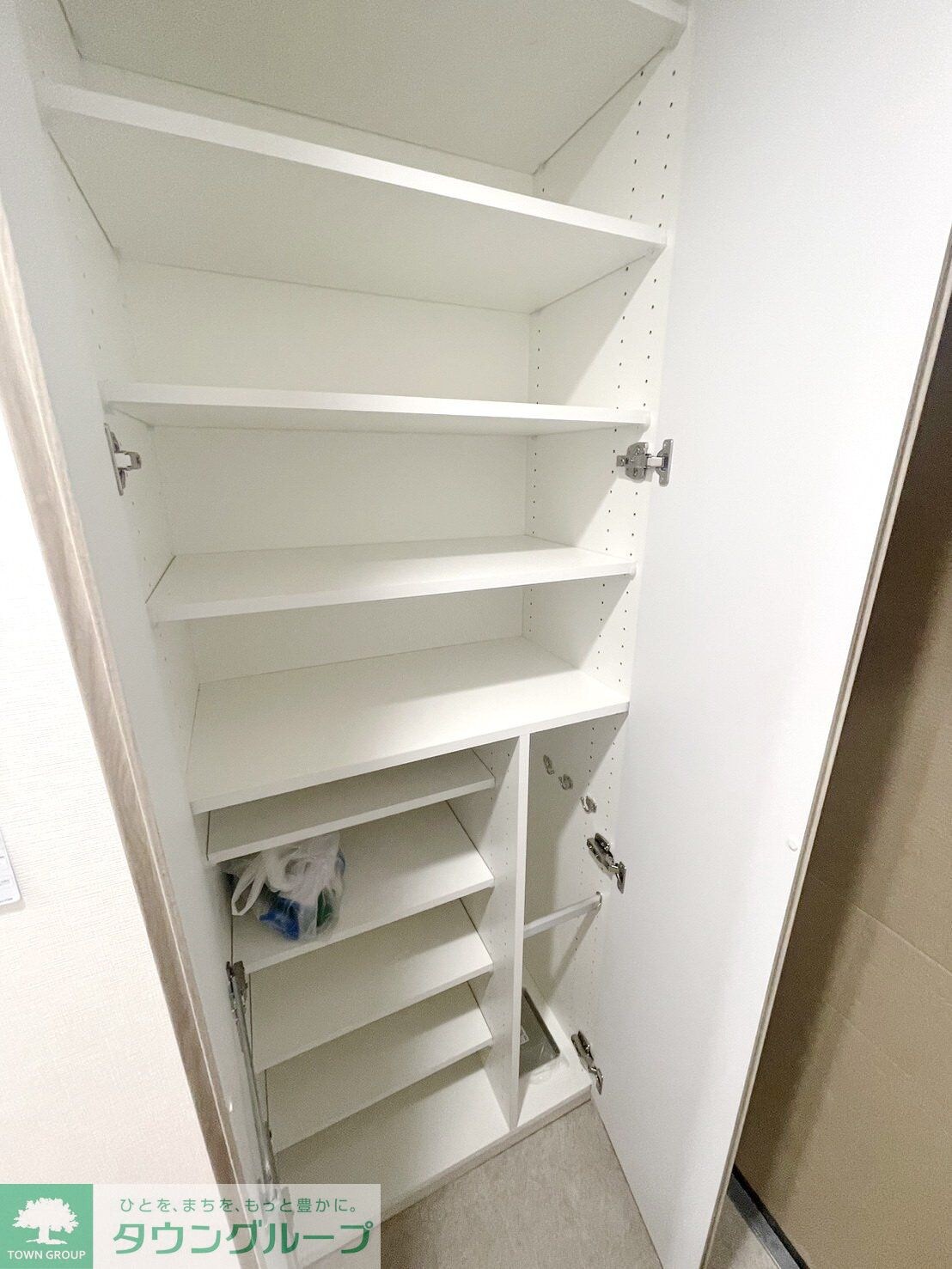 物件内観写真9　(収納)