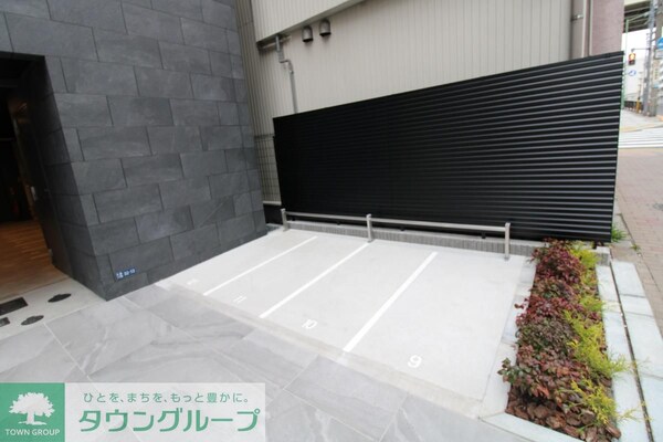 駐車場(庭)