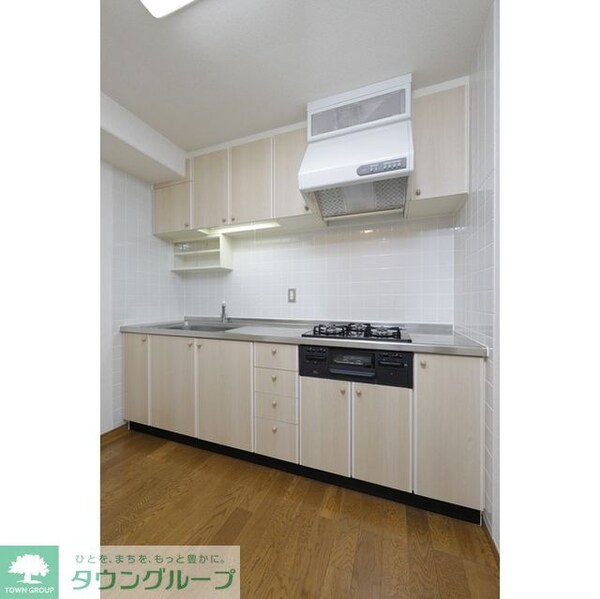 キッチン(同タイプの部屋の写真を引用しております。)