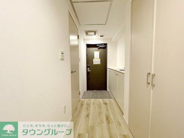 玄関(お問合せは(株)タウンハウジングレジデンス事業部【03-…)