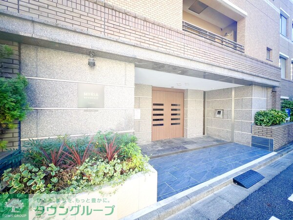 エントランス(お問合せは(株)タウンハウジング赤坂店へ【03-5563-…)