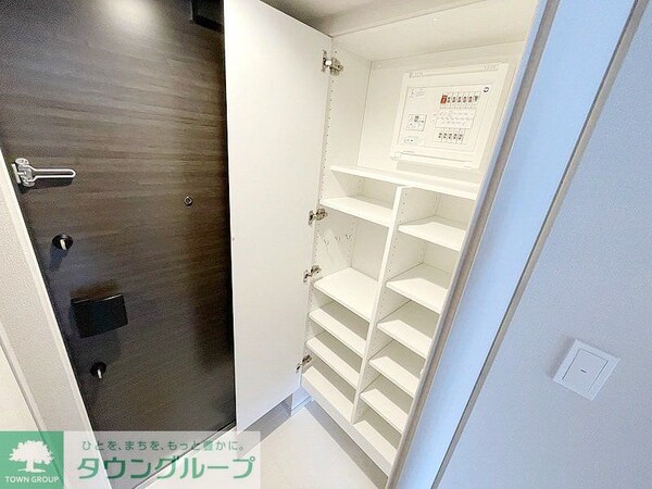 収納(お問合せは(株)タウンハウジングレジデンス事業部までお問合…)