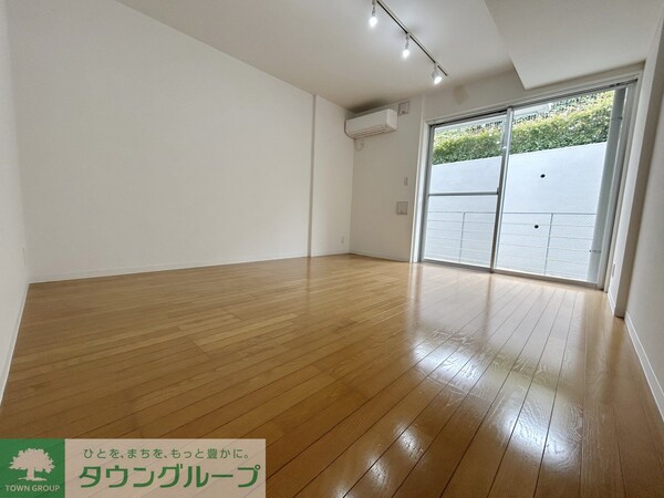 リビング・居室(【初期費用分割・クレカ対応】一都三県のお部屋探しは2025…)