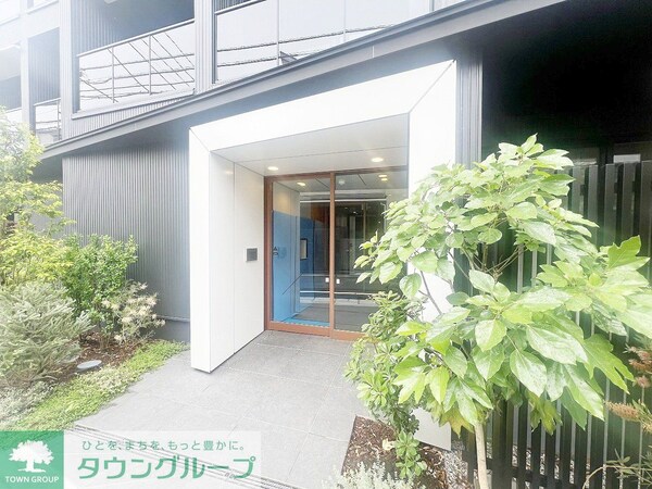 エントランス(部屋探しは株式会社　タウンハウジング　までお気軽にお問合せ…)