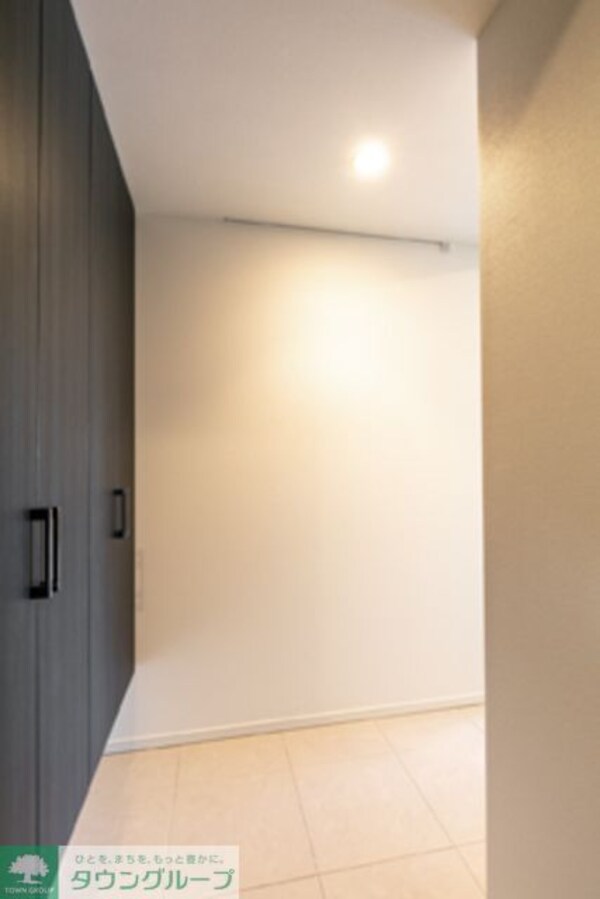 玄関(※写真は同タイプ住戸です。)