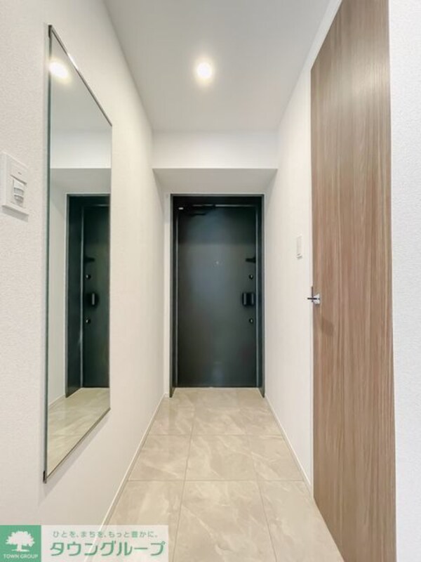 玄関(※写真は同タイプ住戸です。)