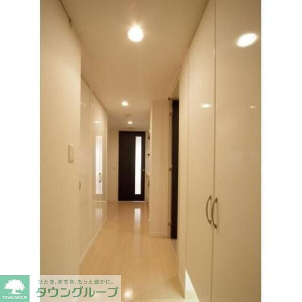 玄関(※写真は同タイプ住戸です。)