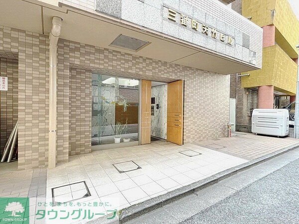 エントランス(お問合せは(株)タウンハウジング赤坂店へ【03-5563-…)