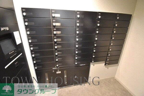 共有部分(お問合せは(株)タウンハウジングレジデンス事業部　赤坂店・…)