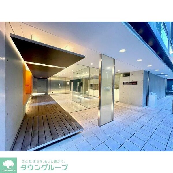 エントランス(お問合せは(株)タウンハウジング東京へ)