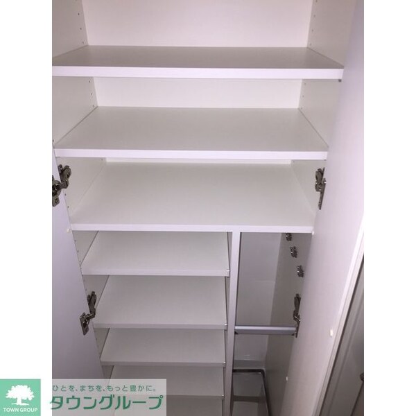玄関(シューズボックス)