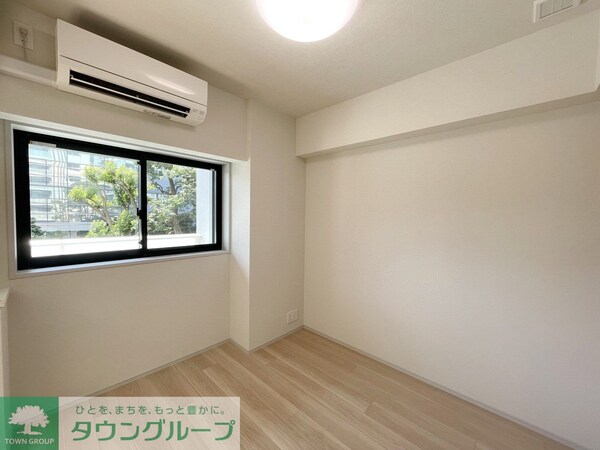 子供部屋(お問合せは(株)タウンハウジング東京へ)