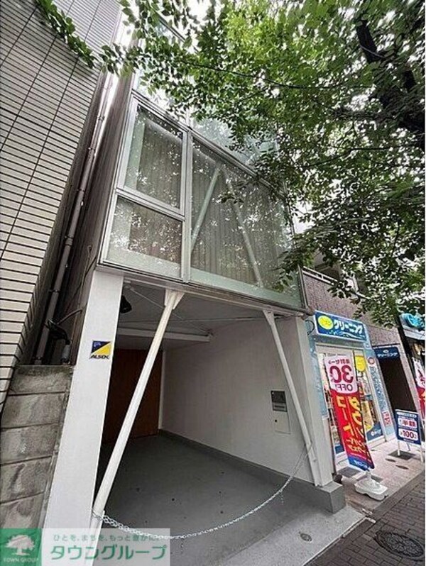 エントランス(バルコニー)