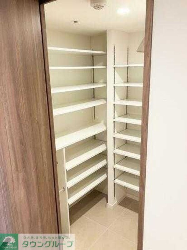 収納(お問合せは(株)タウンハウジング赤坂店へ【03-5563-…)