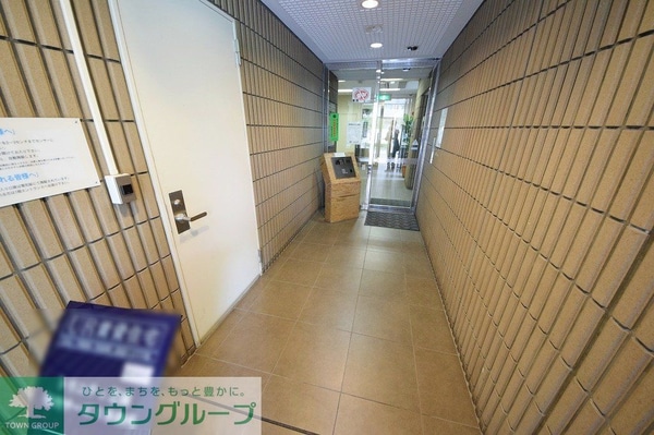 エントランス(お問合せは(株)タウンハウジングレジデンス事業部までお問合…)