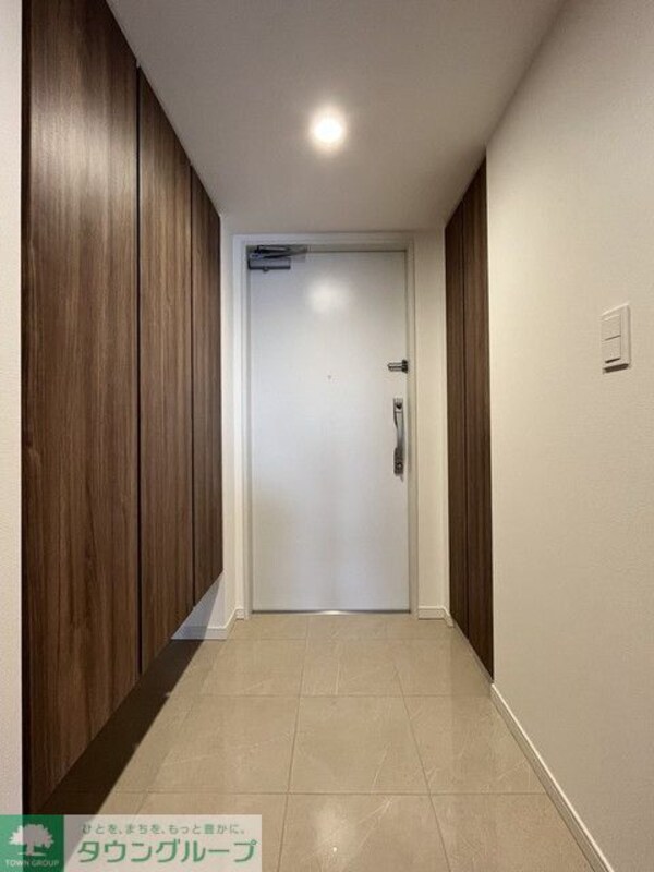 玄関(※写真は同タイプ住戸です。)