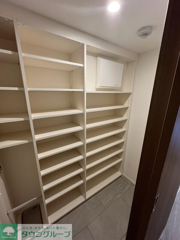 収納(別部屋参考写真)