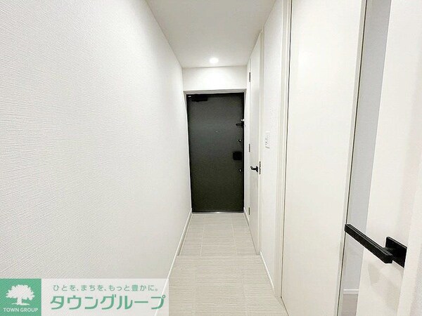 玄関(お問合せは(株)タウンハウジングレジデンス事業部【03-…)