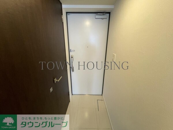 玄関(お部屋探しは株式会社　タウンハウジング　までお気軽にお問合…)