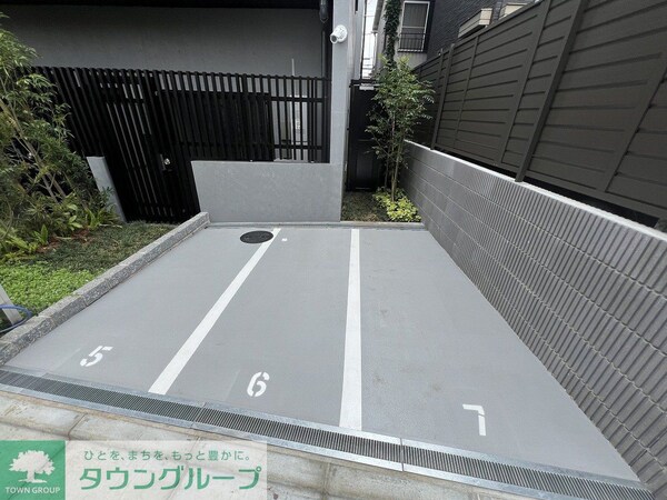 駐車場(庭)