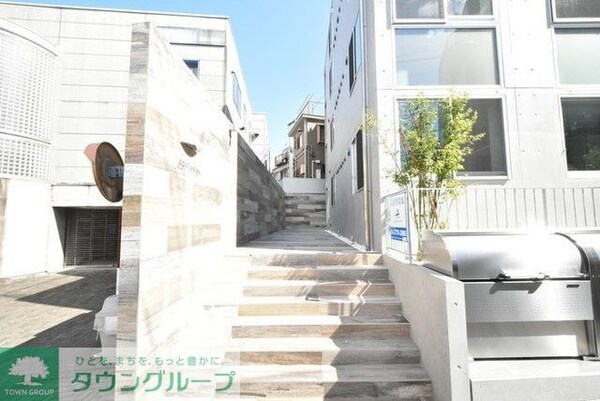 エントランス(【初期費用分割・クレカ対応】一都三県のお部屋探しは2025…)
