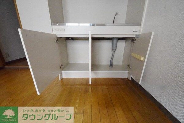 収納(お問合せは(株)タウンハウジング東京へ)