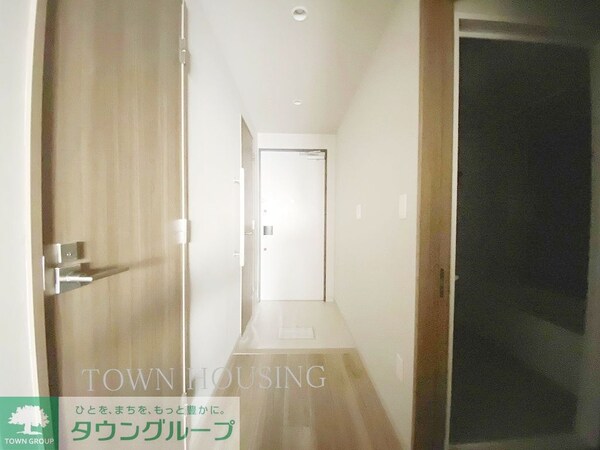 玄関(お問合せは(株)タウンハウジングレジデンス事業部　赤坂店・…)