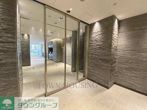 エントランス(お問合せは(株)タウンハウジングレジデンス事業部　赤坂店・…)