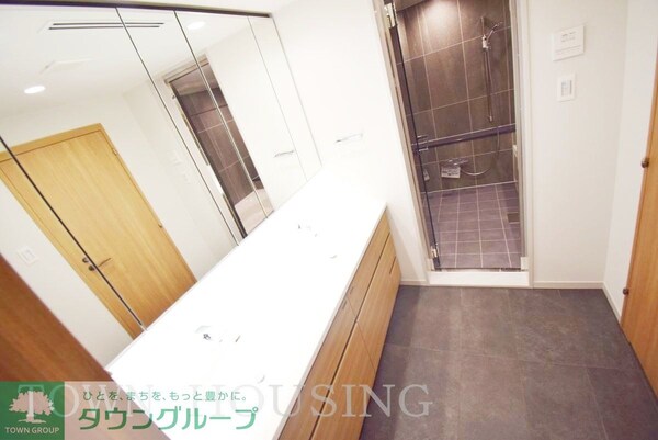 洗面(お部屋探しは株式会社　タウンハウジング　までお気軽にお問合…)