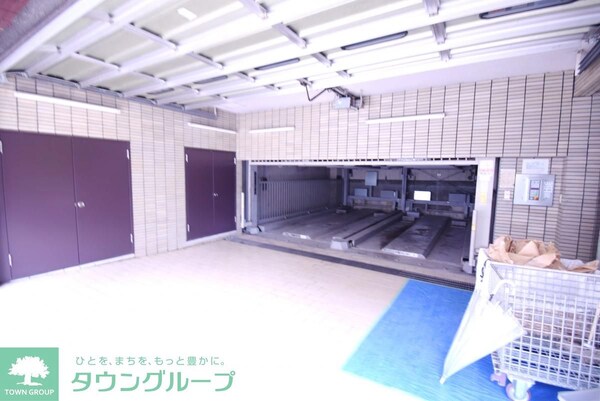 駐車場(部屋探しは株式会社　タウンハウジング　までお気軽にお問合せ…)