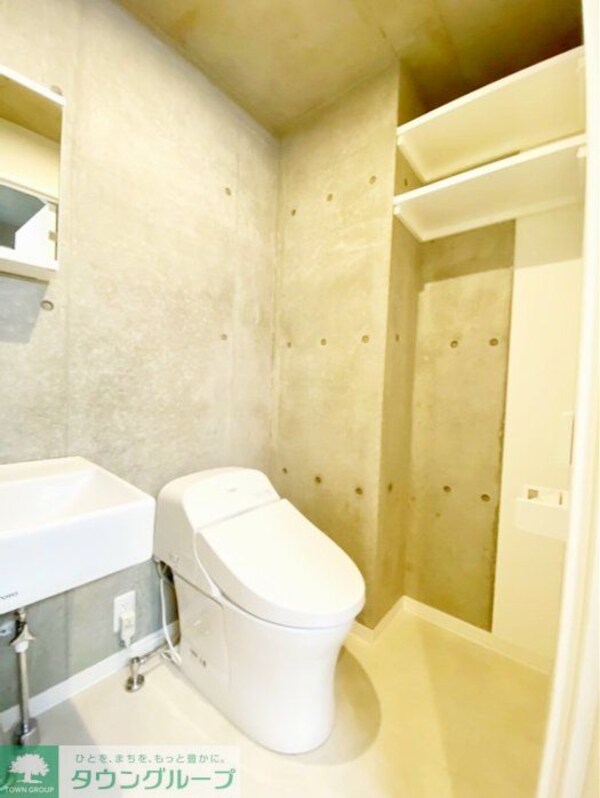 トイレ(お部屋探しは株式会社　タウンハウジング　までお気軽にお問合…)