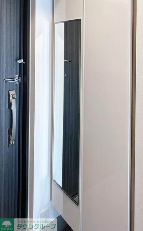 玄関(※写真は同タイプ住戸です。)