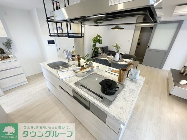 キッチン(お部屋探しは株式会社　タウンハウジング　までお気軽にお問合…)