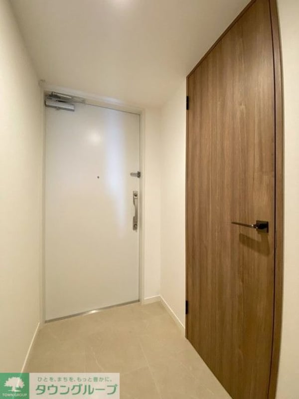 玄関(※写真は同タイプ住戸です。)