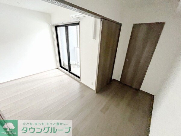 寝室(別部屋参照)