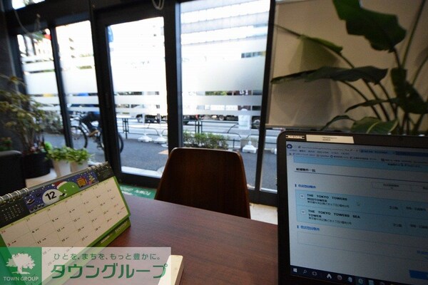 ロビー(お問合せは(株)タウンハウジング東京へ)