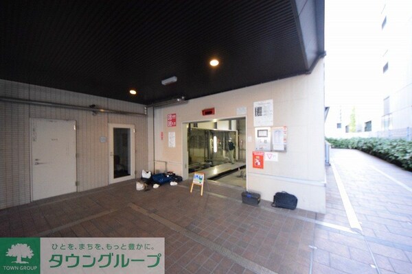 駐車場(お問合せは(株)タウンハウジング東京へ)