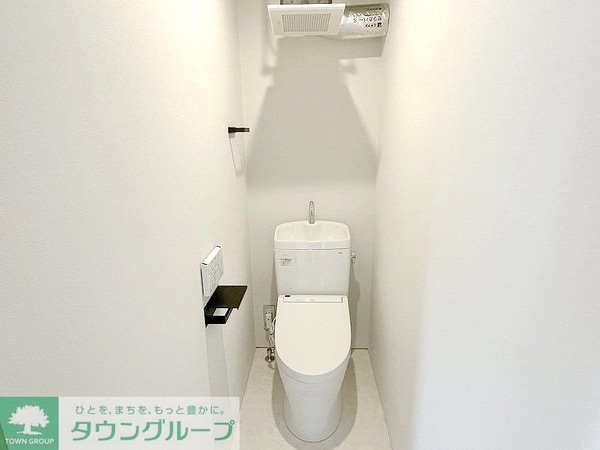 トイレ(お問合せは(株)タウンハウジングレジデンス事業部【03-…)