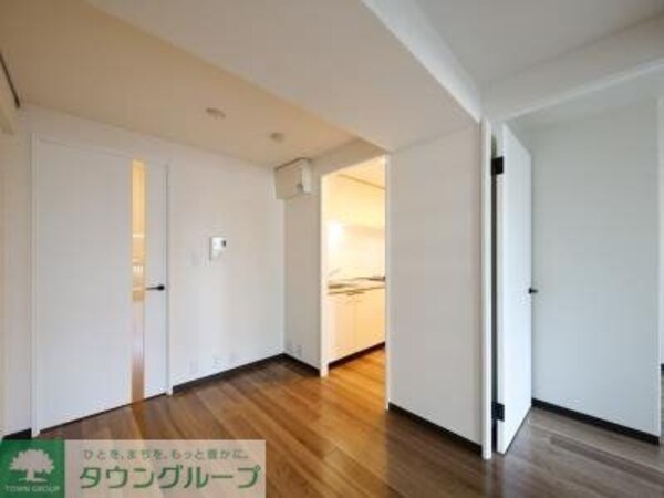 リビング・居室(お問合せは(株)タウンハウジング東京へ)