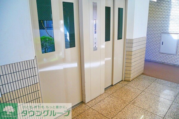 ロビー