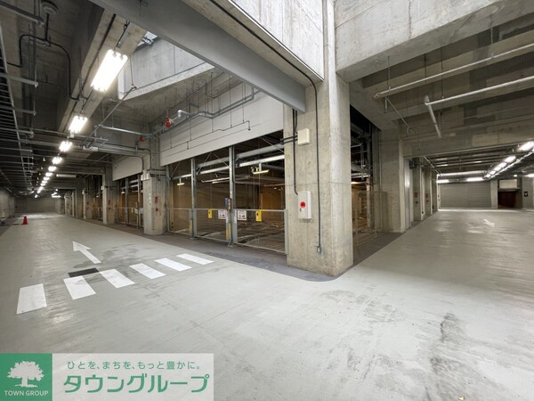 駐車場(お問合せは(株)タウンハウジング赤坂店へ【03-5563-…)