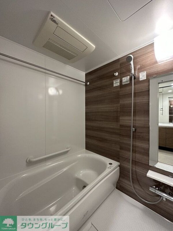 バス／シャワールーム等(※写真は同タイプ住戸です。)