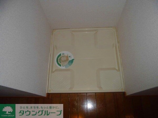 設備(室内洗濯機置場)