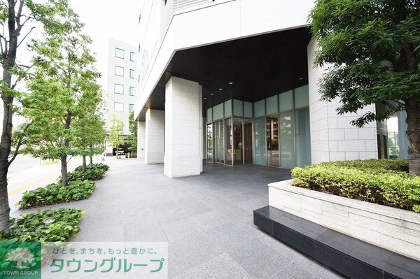 エントランス(お問合せは(株)タウンハウジング東京へ)