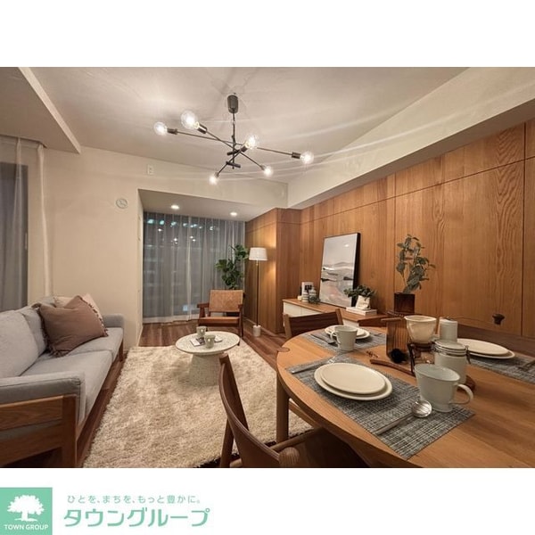 リビング・居室(モデル家具設置、家具・調度品等は実際の賃貸住居 には含まれ…)