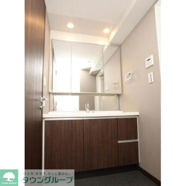 洗面(※写真は同タイプ住戸です。)