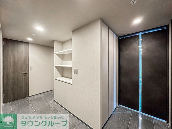玄関(※写真は同タイプ住戸です。)