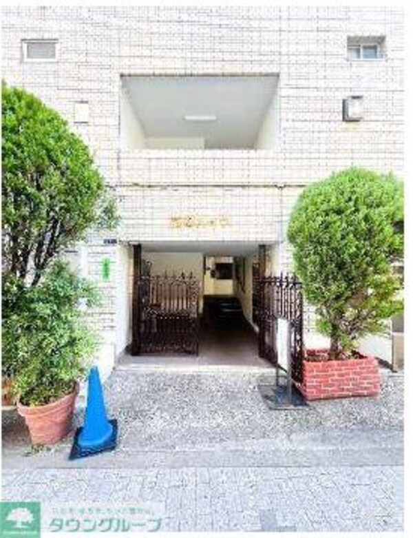 エントランス(エントランス)